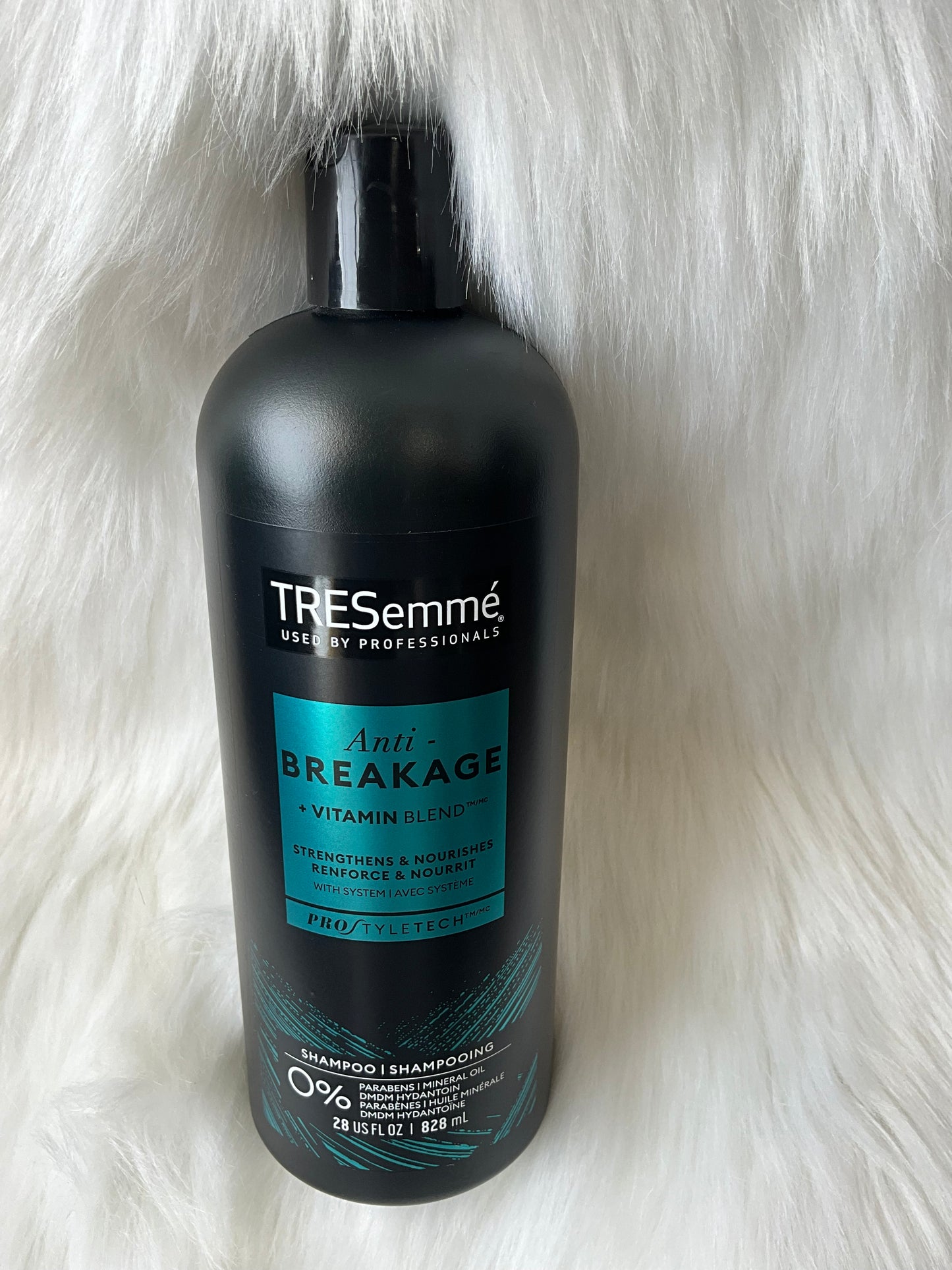 TreSemmé Shampoo/Conditioner, 828ml