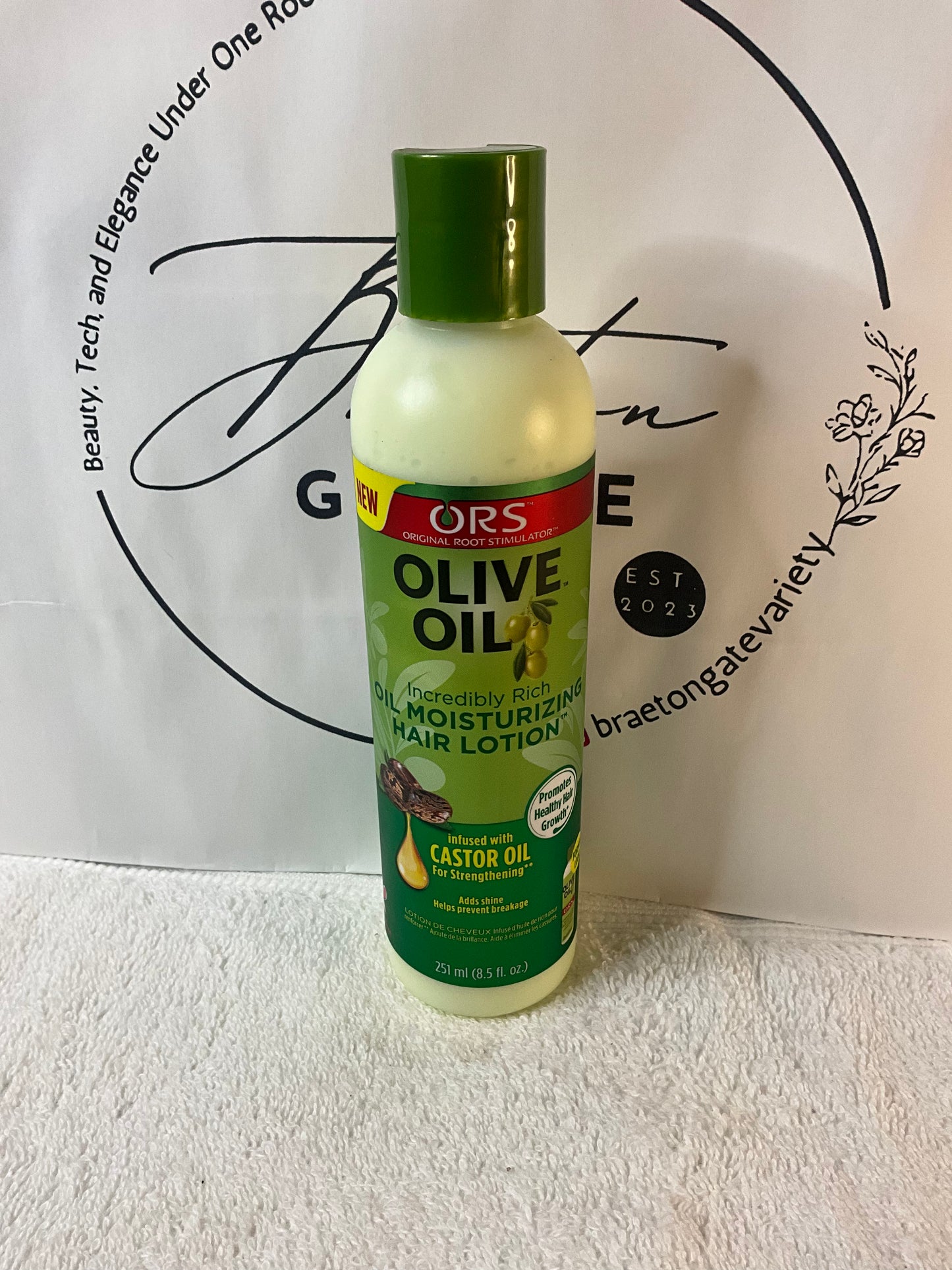 ORS Olive Oil Moisturizing Hair Lotion, 251ml