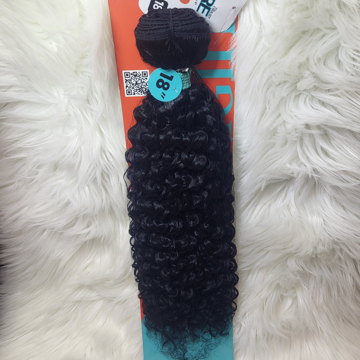 18in Core First Class Hair Bundle