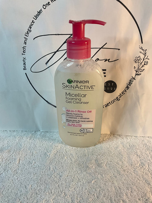 Garnier SkinActive Micellar Foaming Gel Cleanser, 200ml