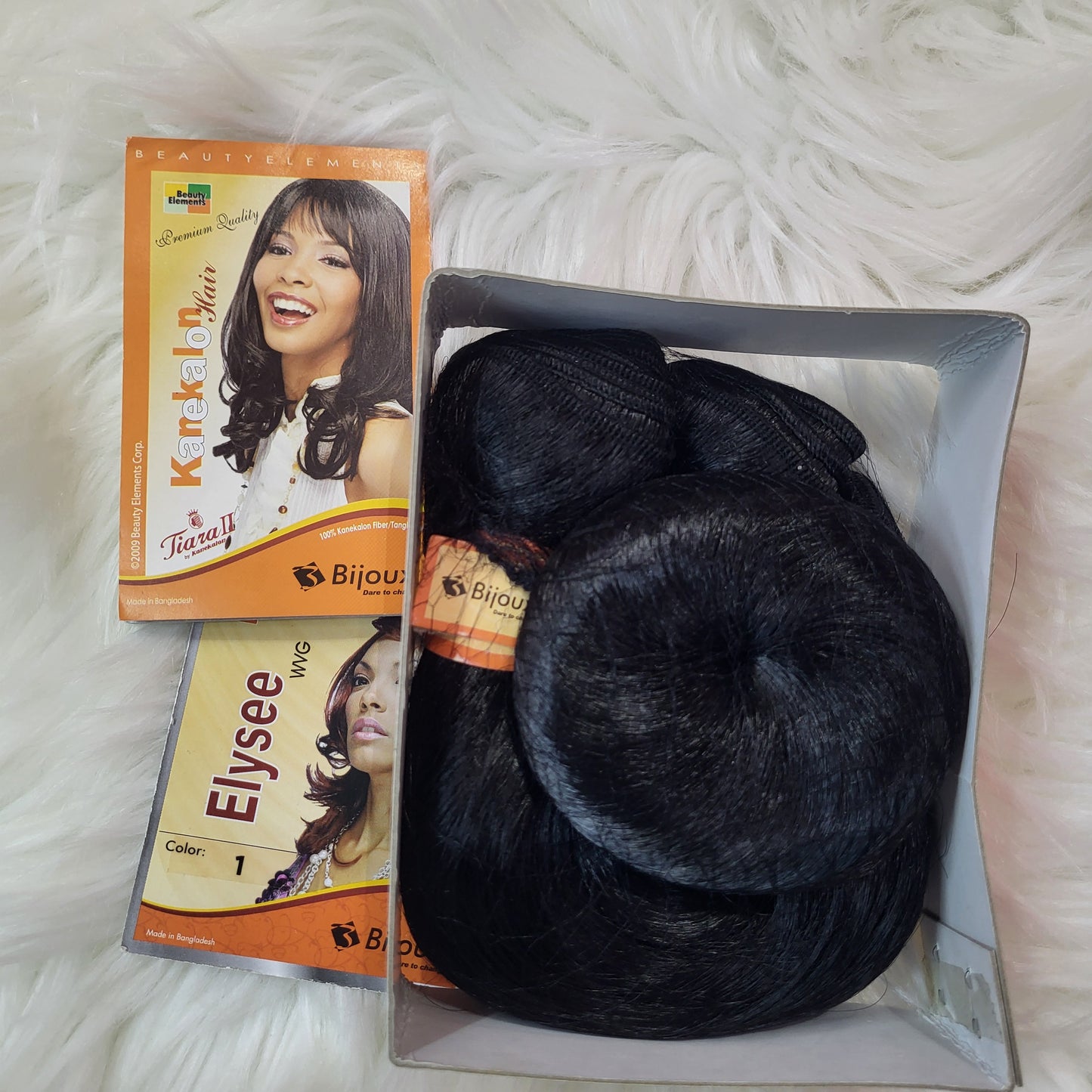 Bijoux Elysee Synthetic Sew In Hair w/ Free Closing Piece